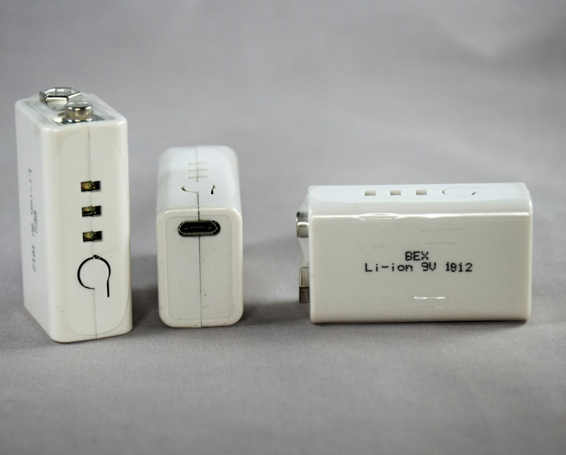 9V 500mAh Li-Po with USB charging port